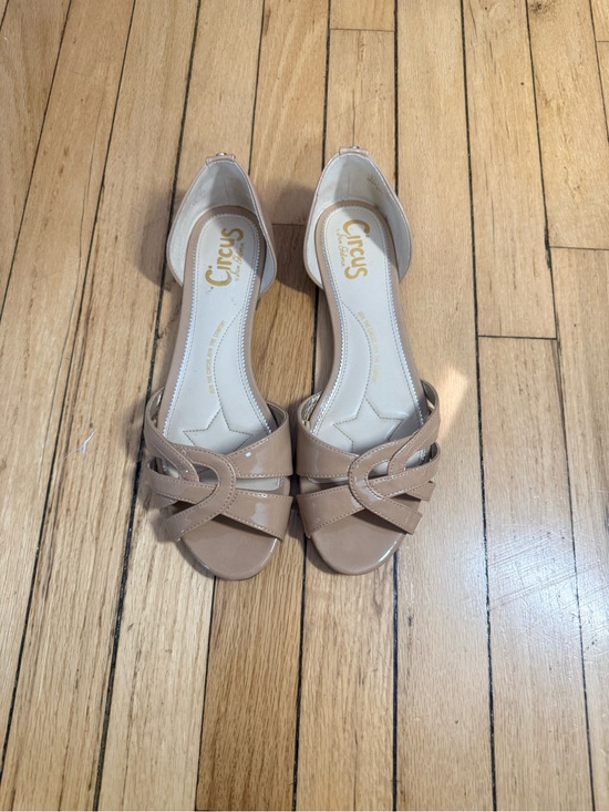 Circus by Sam Edelman Shoes - Circus by Sam Edelman Nude/Tan Open-Toe D'Orsay flat sandals
